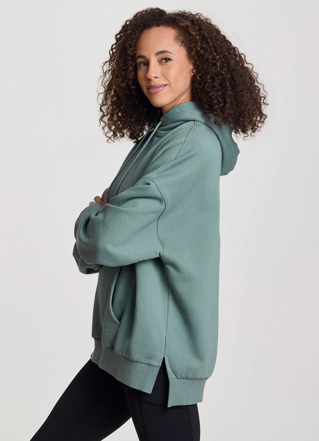 Everyday Go-To Oversized Fleece Hoodie - Image 8