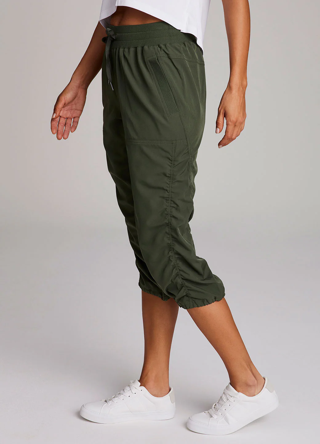 City Stretch Lumen Capri - Image 11