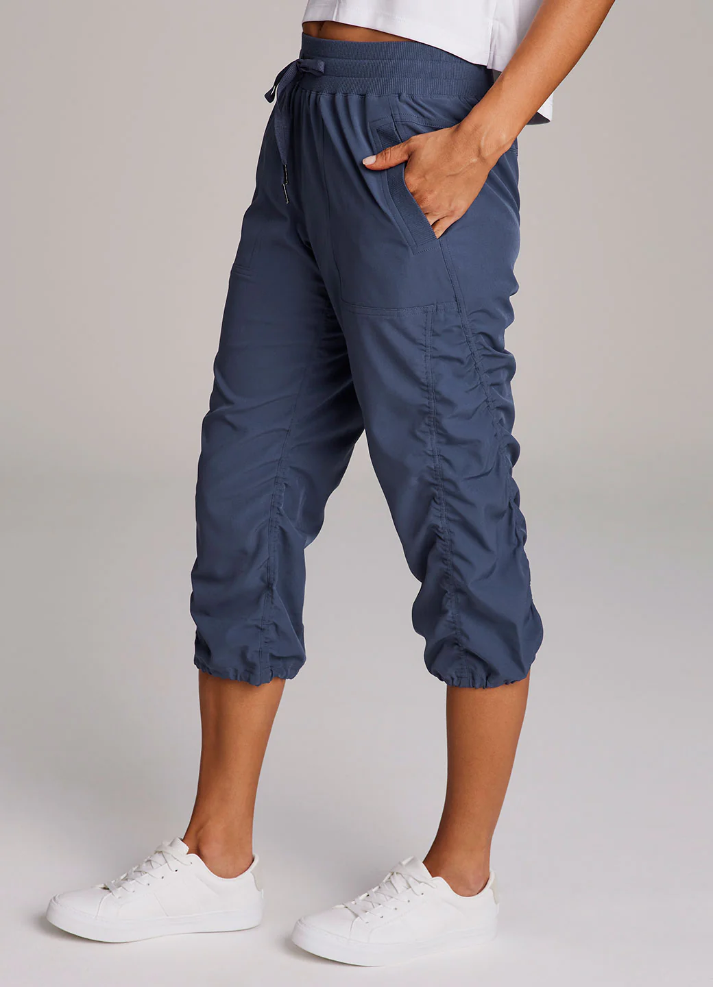 City Stretch Lumen Capri - Image 25