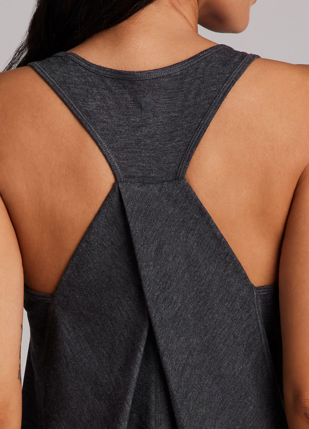 Relaxed Twist Back Tank Top - Image 36
