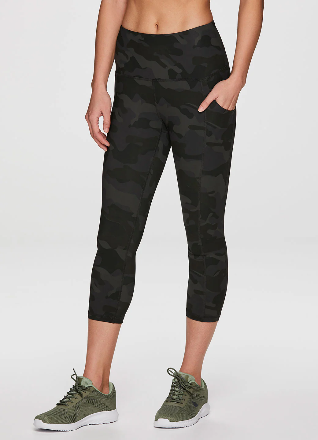 Prime Ultimate Camo Capri - Image 6
