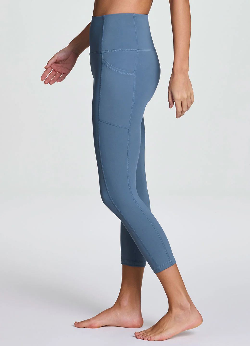 Tech Flex Ultra Hold Capri - Image 12